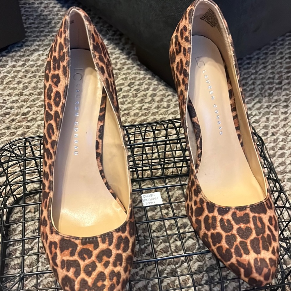 Lauren Conrad, leopard heels